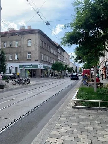 Elegante Altbauwohnung Alles Neu!! Free Parking Garage Apartment Vienna